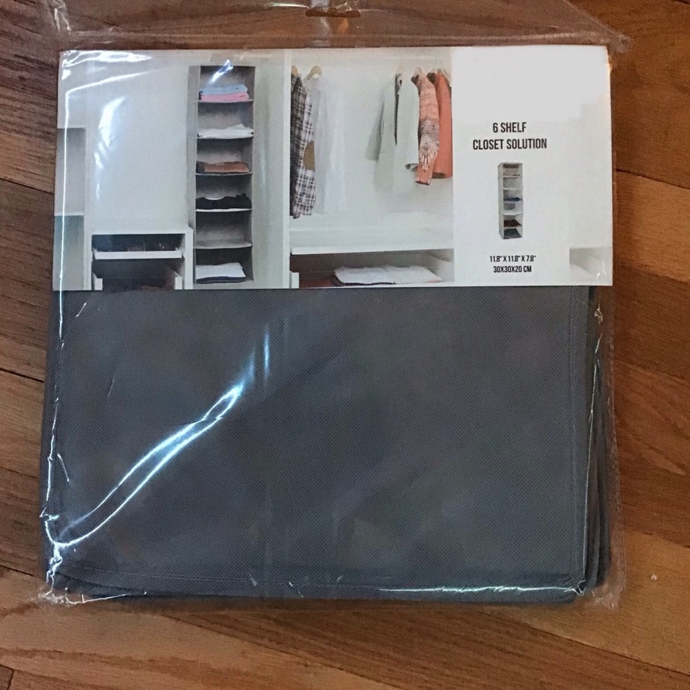 6 box velcro shelf